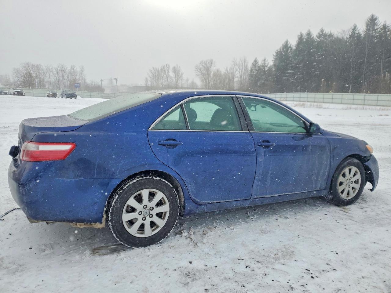 2009 TOYOTA CAMRY BASE photo 3