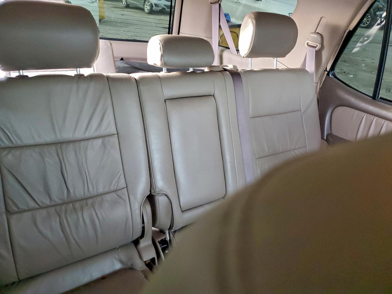 2004 TOYOTA SEQUOIA LIMITED photo 10