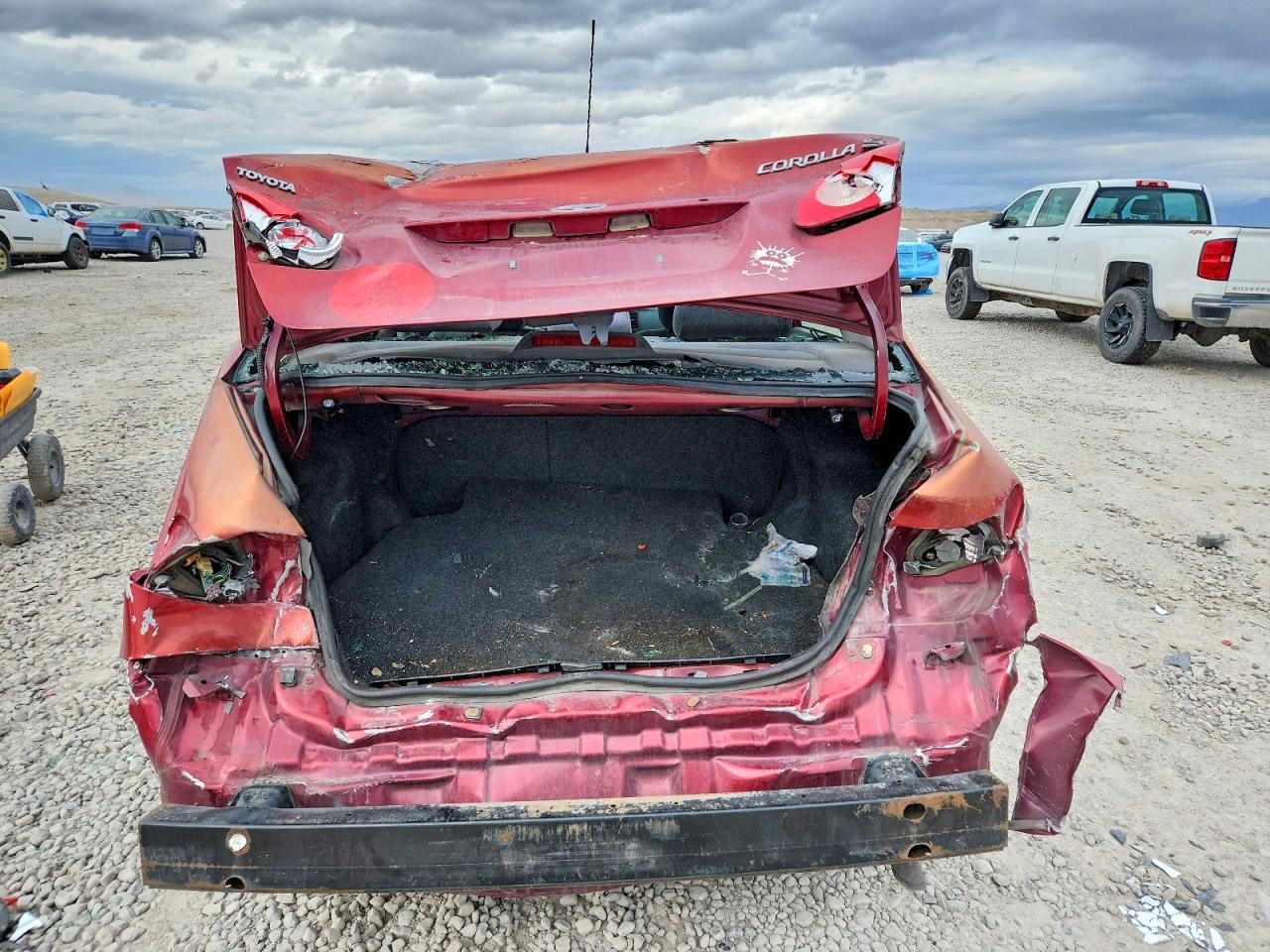2005 TOYOTA COROLLA CE photo 6