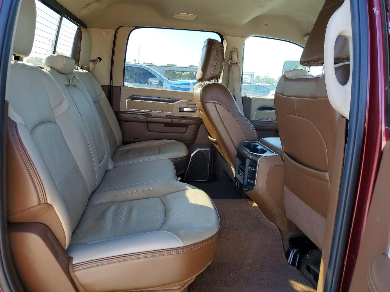 2022 RAM 3500 LARAMIE photo 10