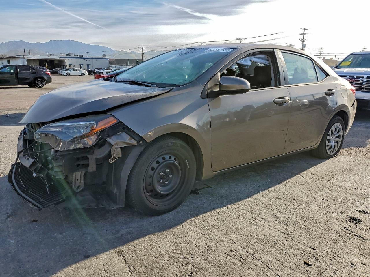 2019 TOYOTA COROLLA