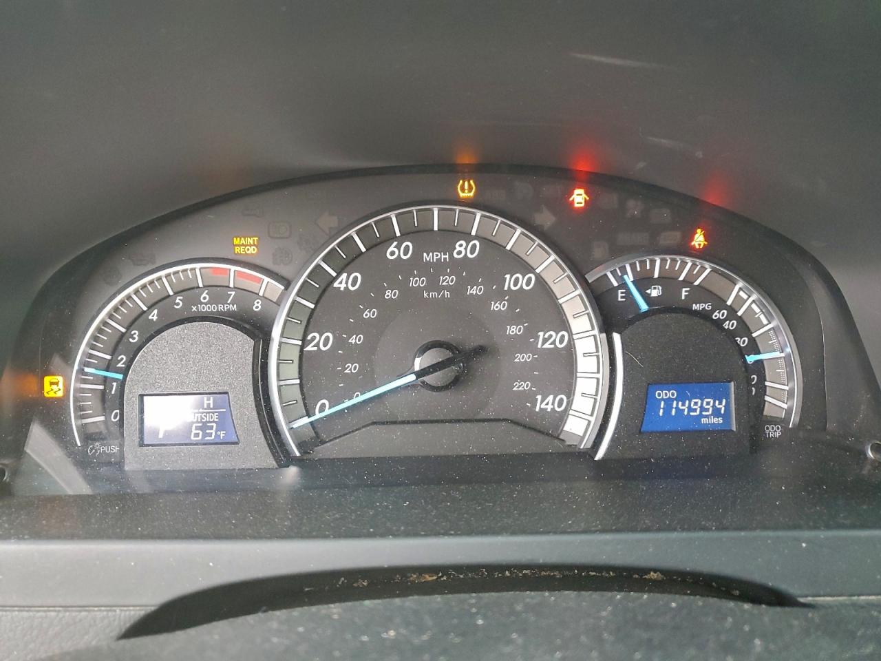 2013 TOYOTA CAMRY L photo 9