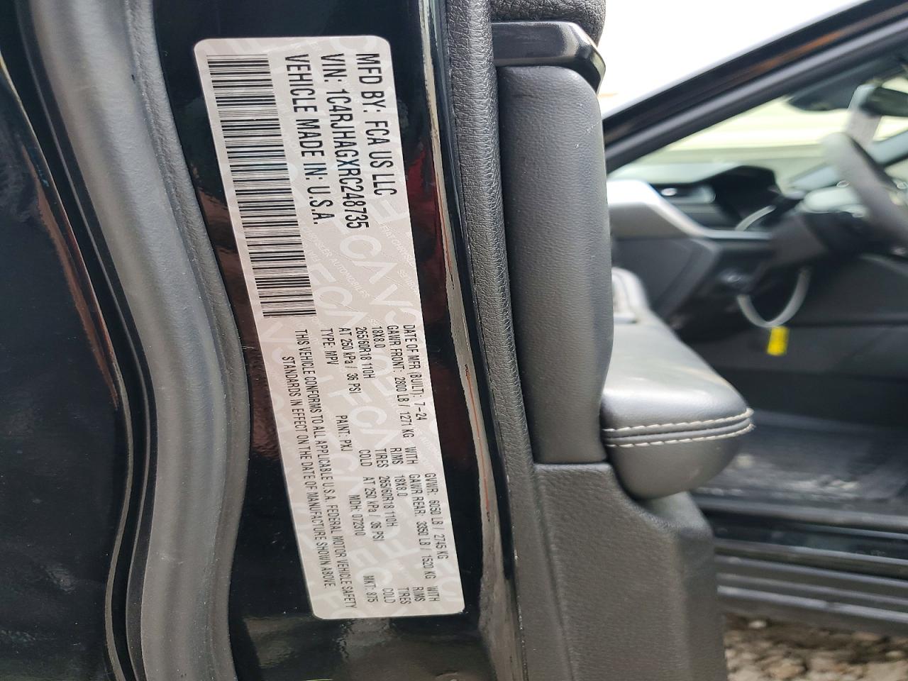 2024 JEEP GRAND CHEROKEE LAREDO photo 14