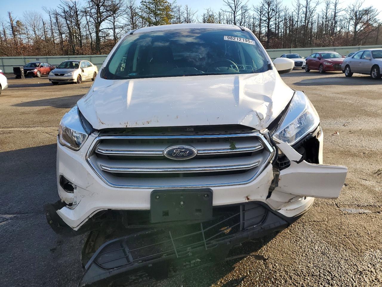 2019 FORD ESCAPE SE photo 5