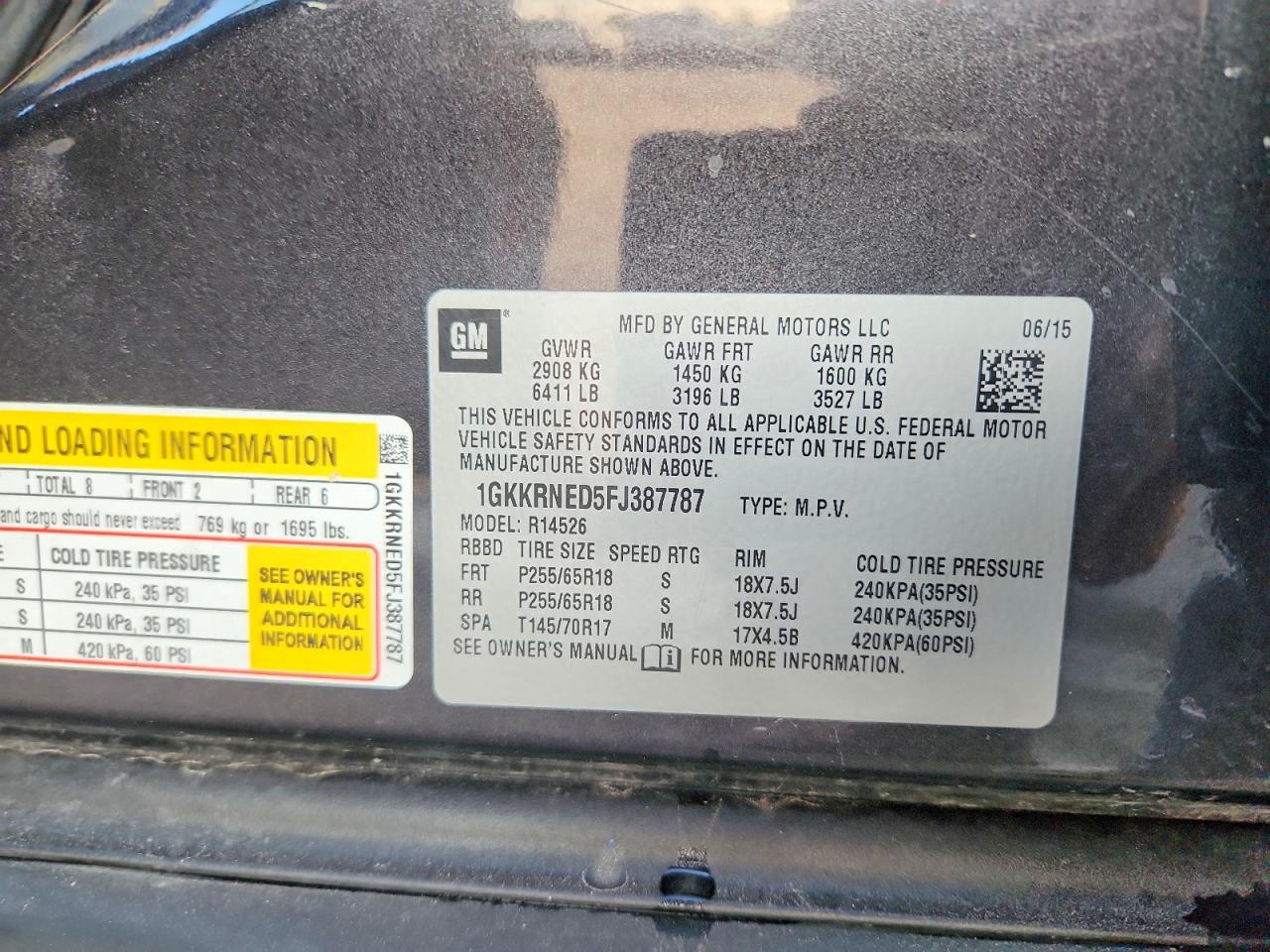 2015 GMC ACADIA SLE photo 12