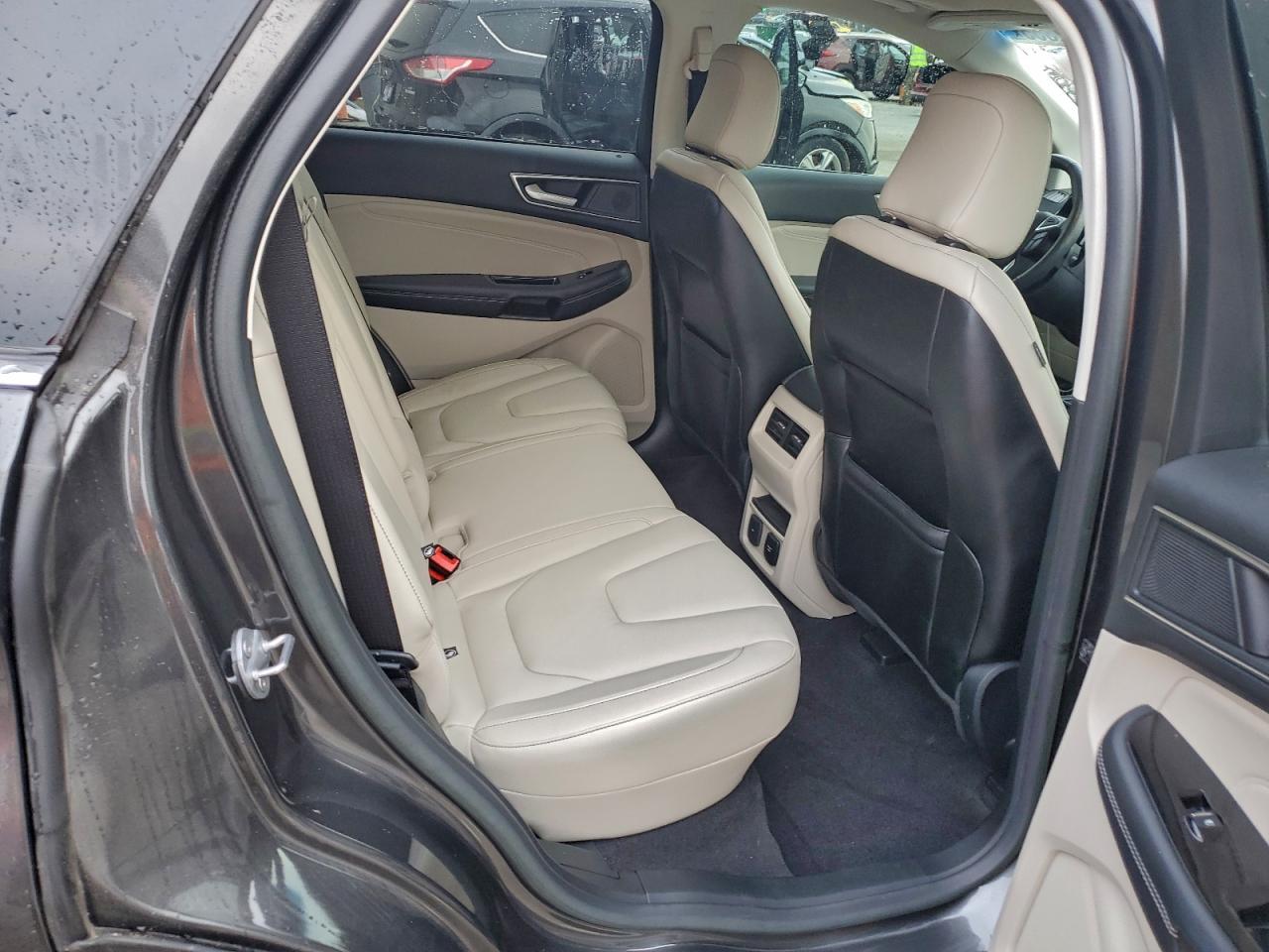 2020 FORD EDGE TITANIUM photo 11