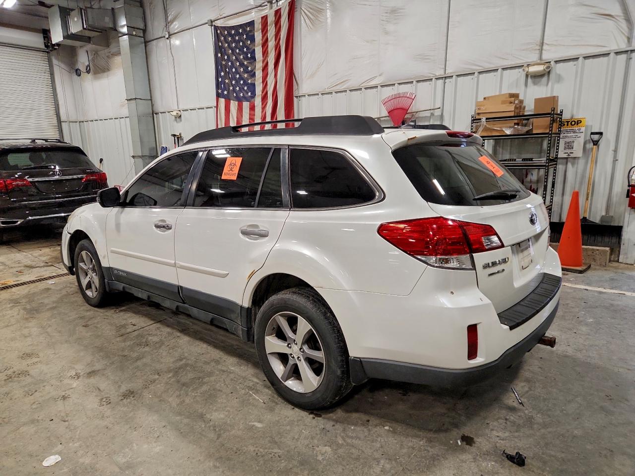 2014 SUBARU OUTBACK 2.5I LIMITED photo 2