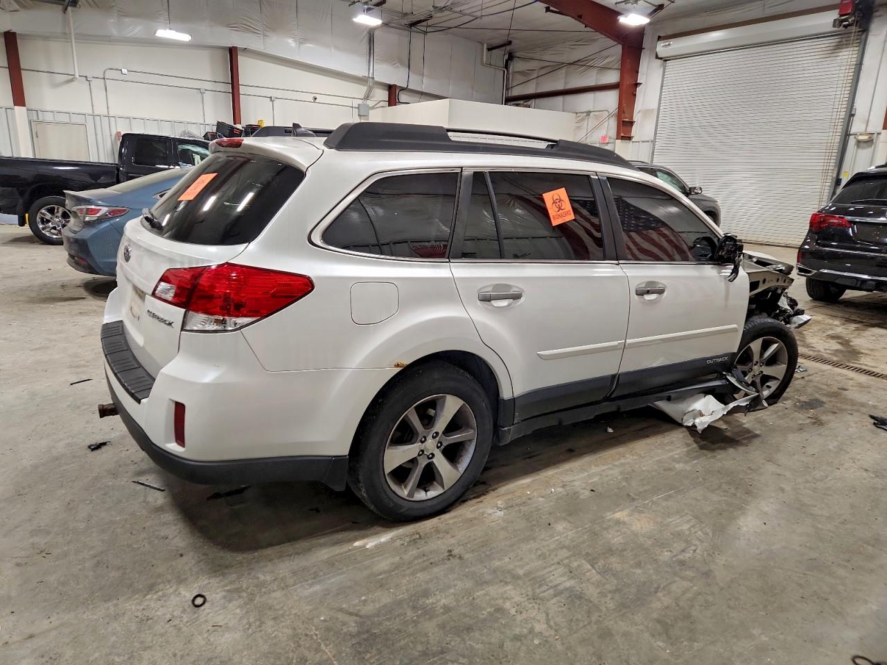 2014 SUBARU OUTBACK 2.5I LIMITED photo 3