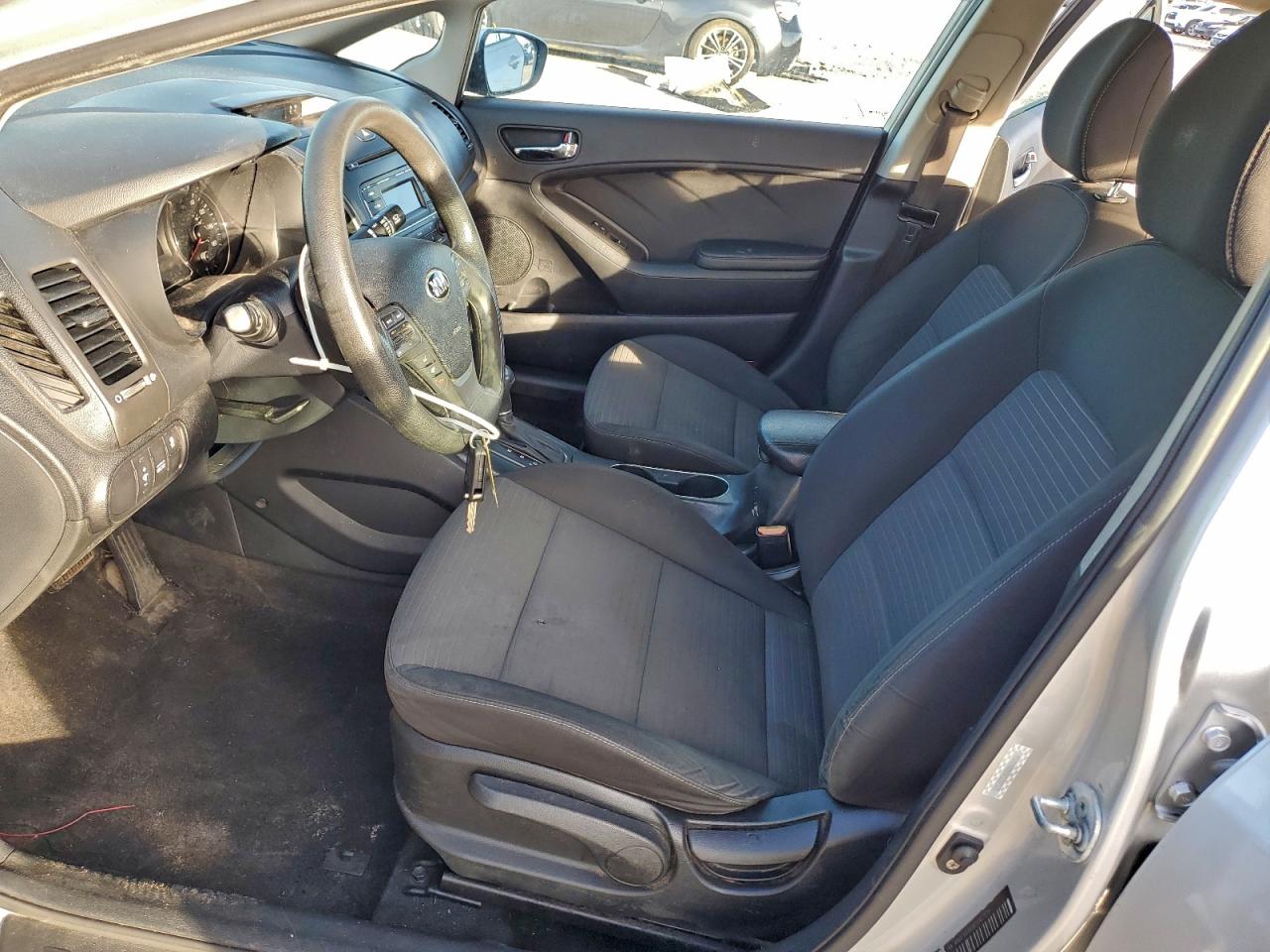 2015 KIA FORTE LX photo 7
