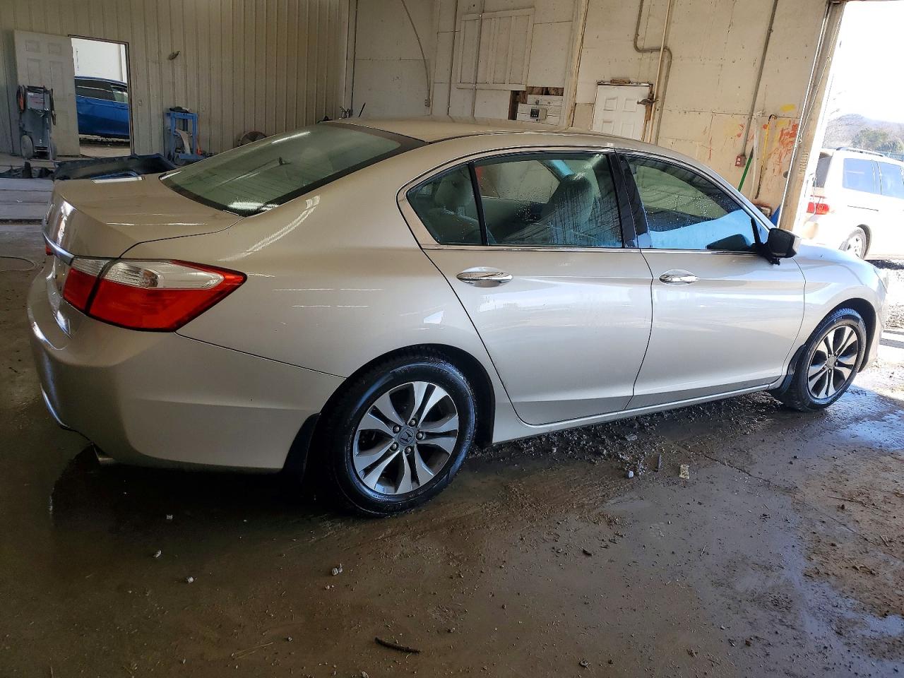 2014 HONDA ACCORD LX photo 3