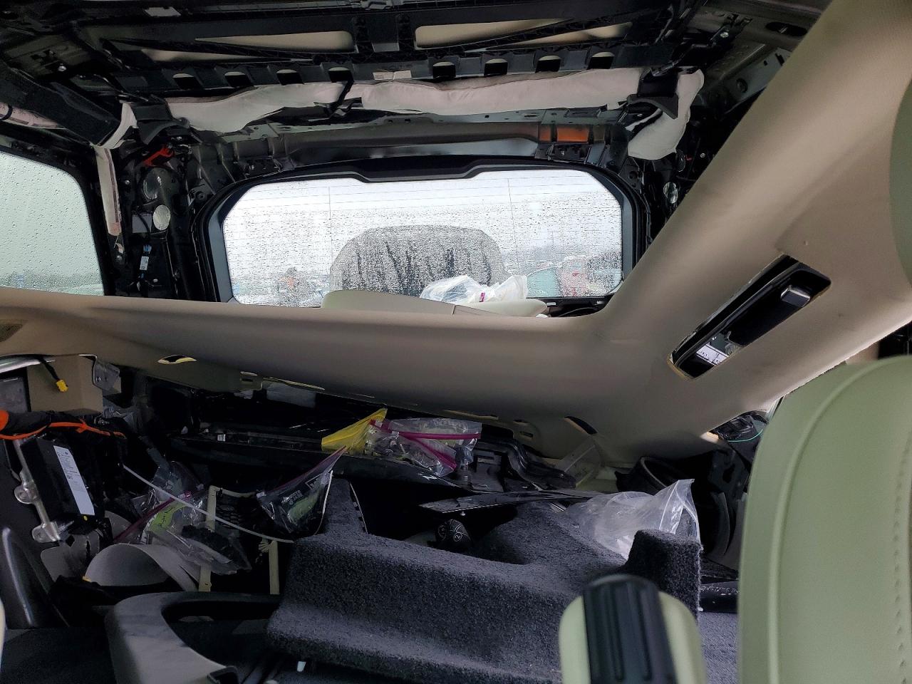2025 LAND ROVER RANGE ROVER SE photo 10