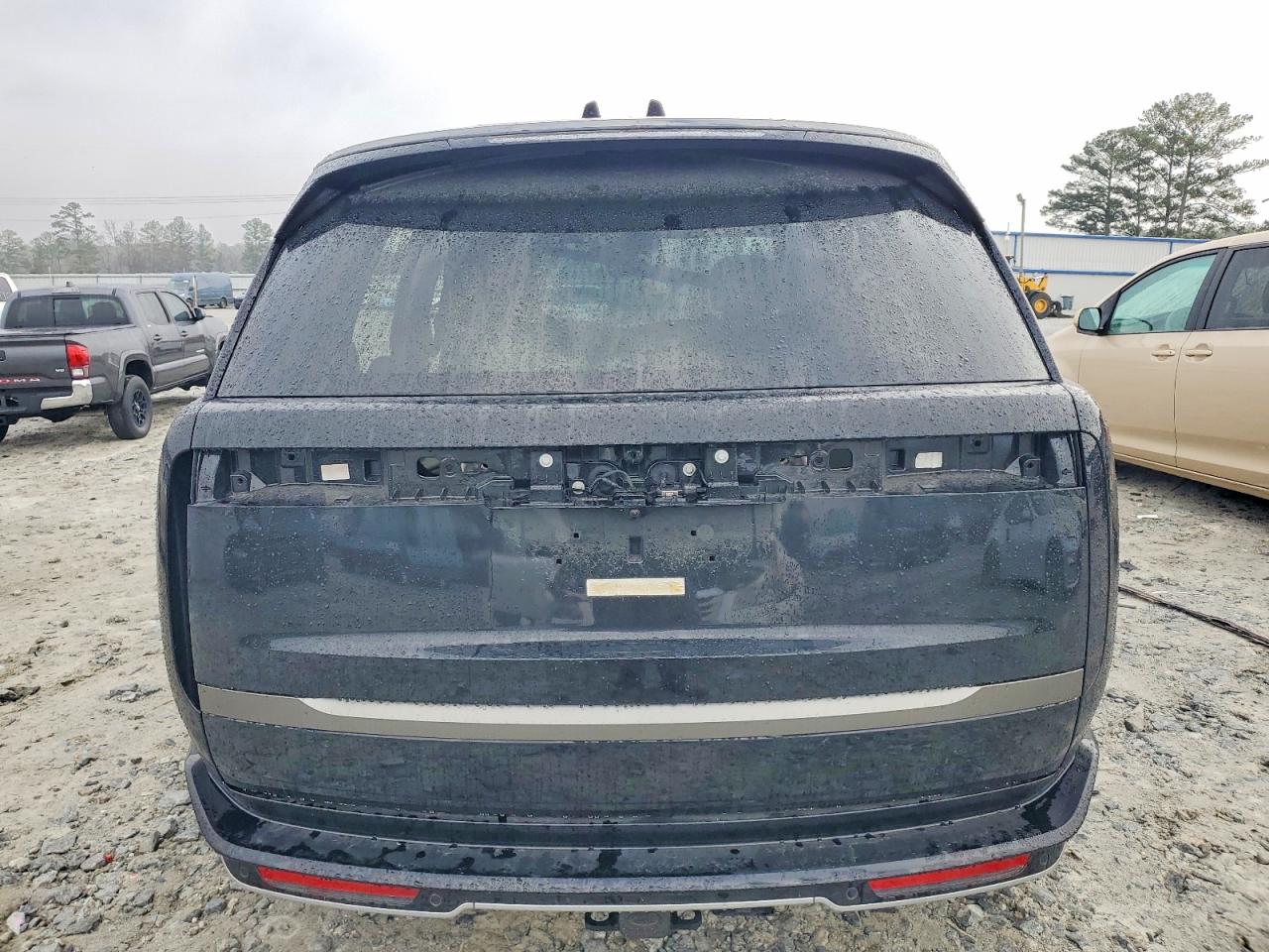 2025 LAND ROVER RANGE ROVER SE photo 6