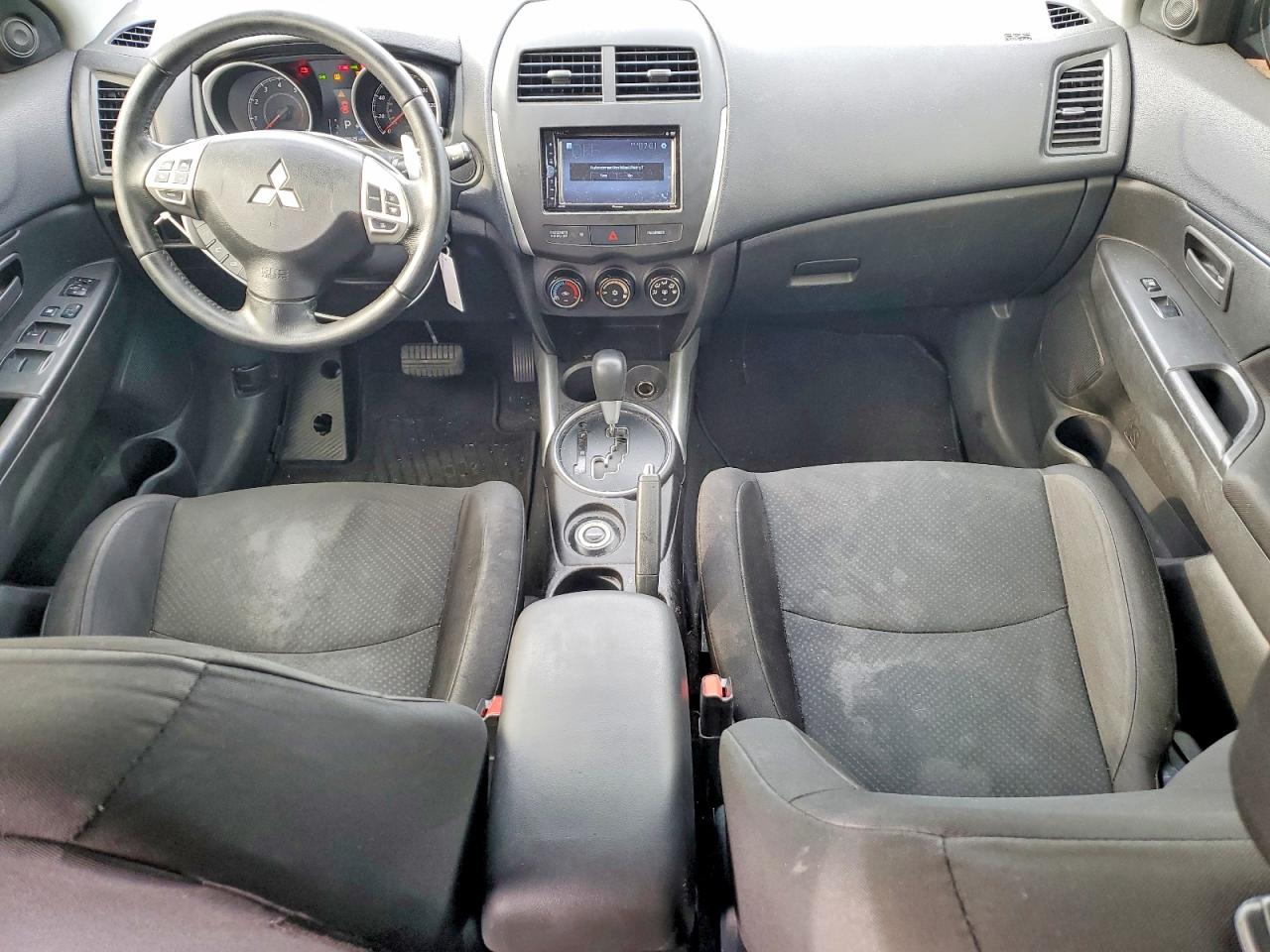 2013 MITSUBISHI OUTLANDER SPORT ES photo 8