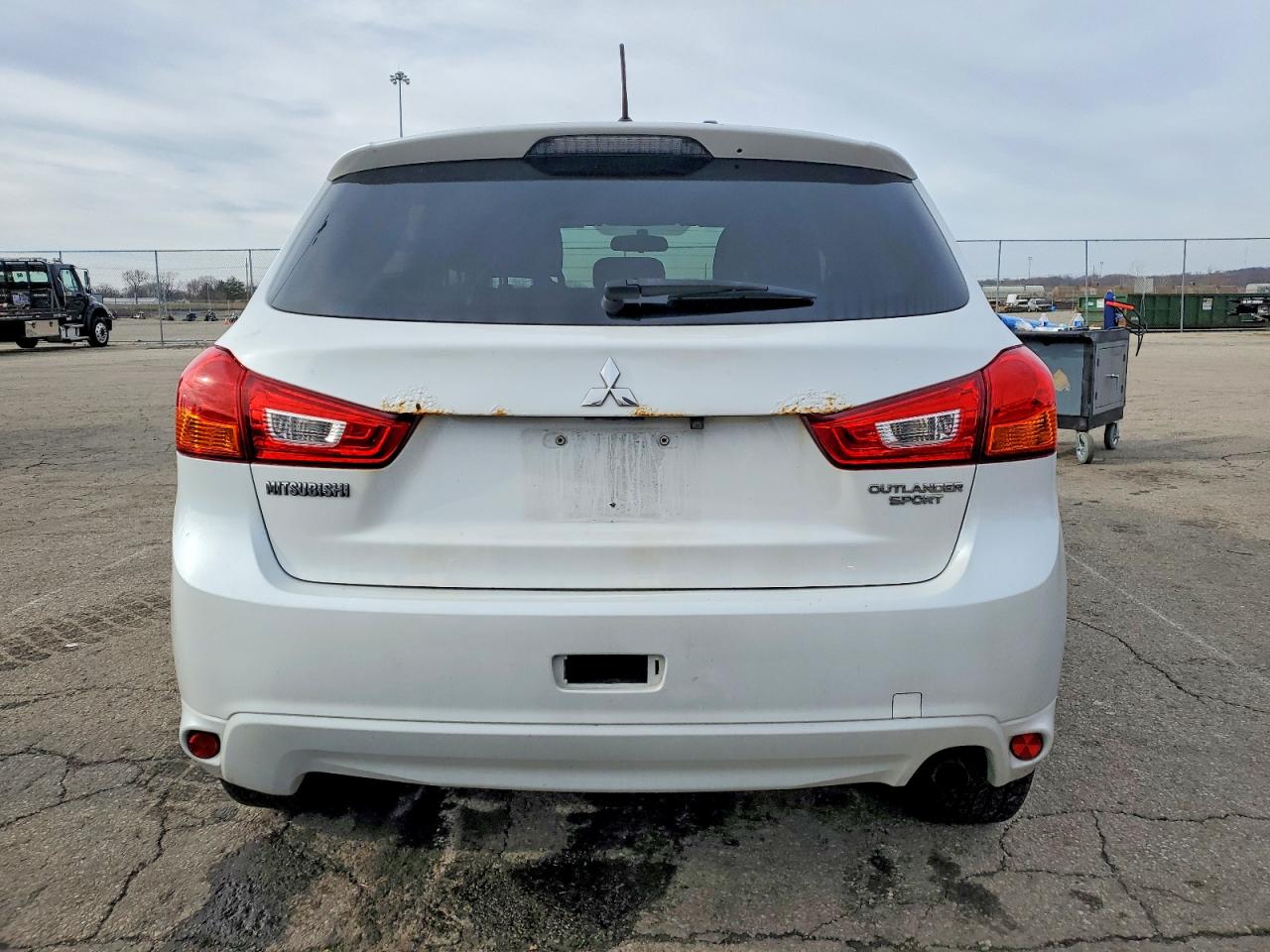 2013 MITSUBISHI OUTLANDER SPORT ES photo 6