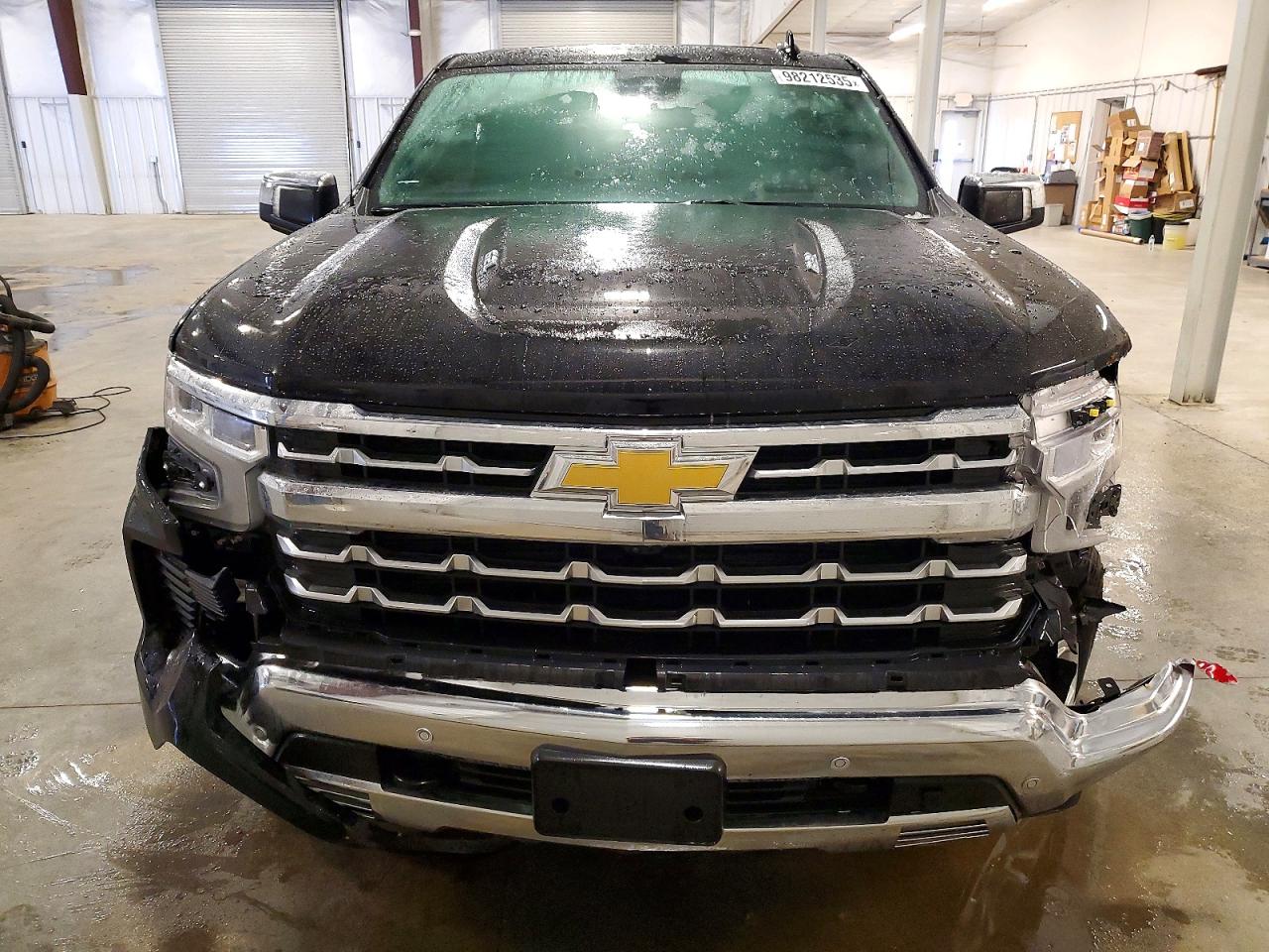 2025 CHEVROLET SILVERADO K1500 LTZ photo 5