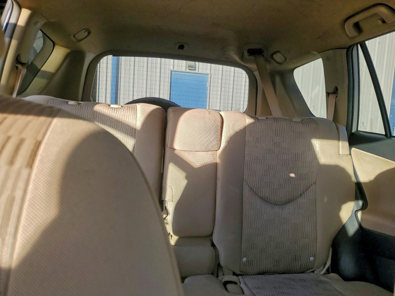 2012 TOYOTA RAV4 photo 19