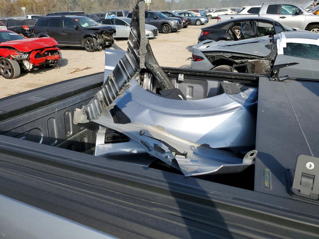 2024 FORD F150 XLT photo 12