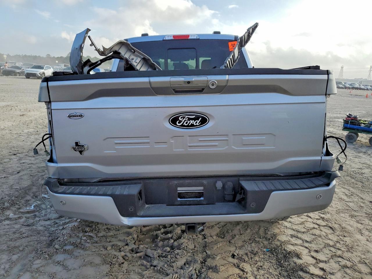 2024 FORD F150 XLT photo 6