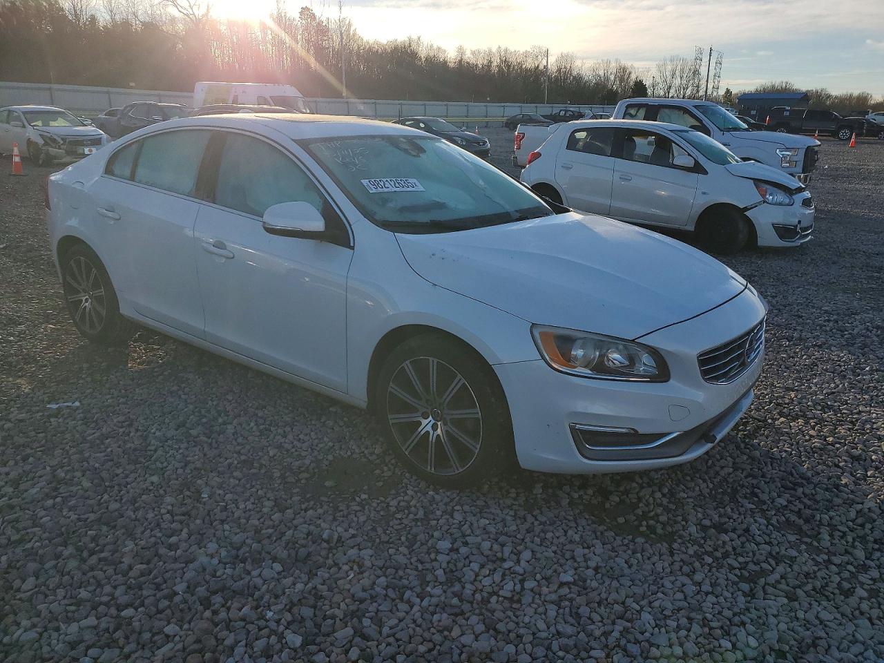 2017 VOLVO S60 PREMIER photo 7