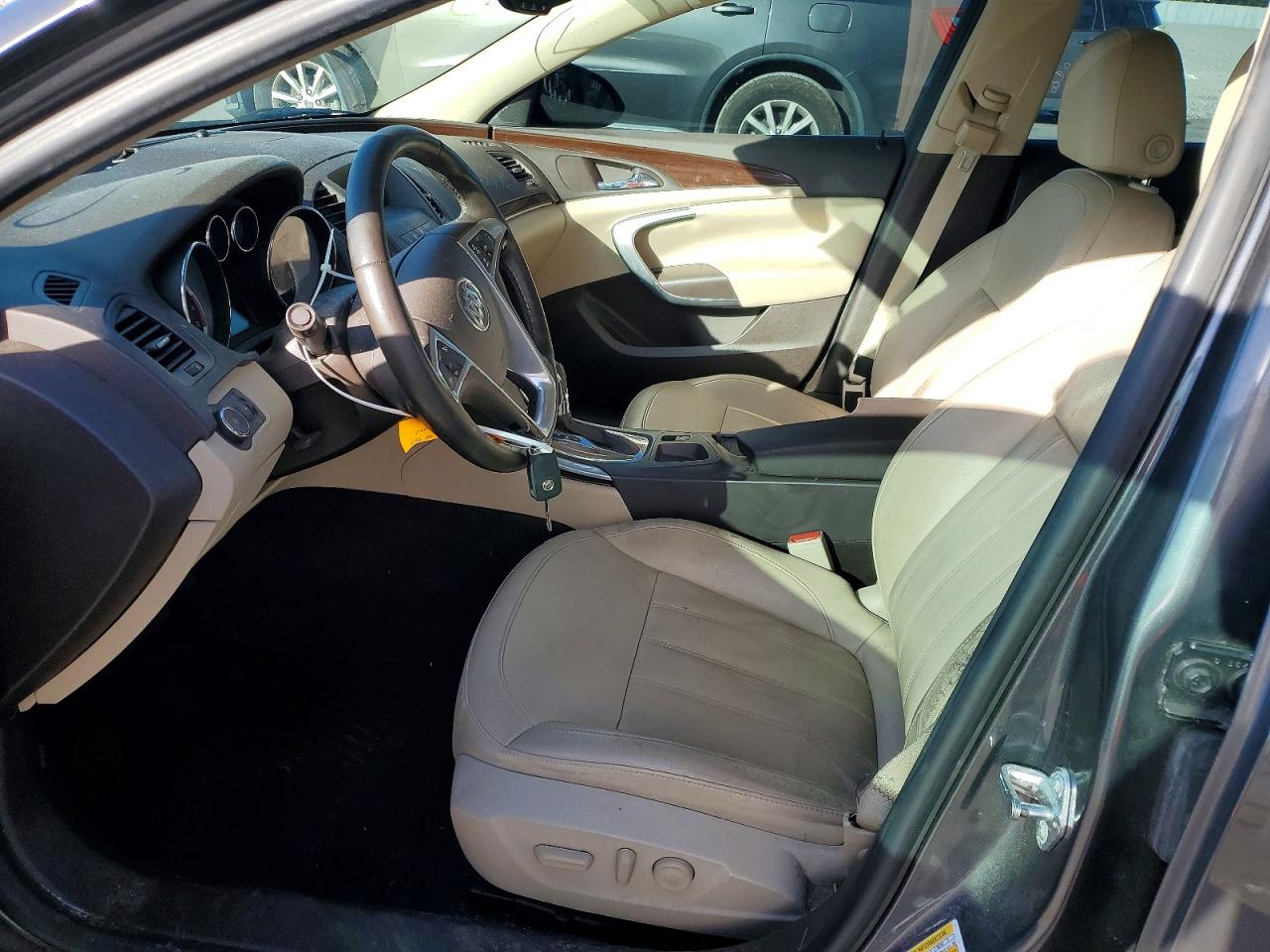 2011 BUICK REGAL CXL photo 7
