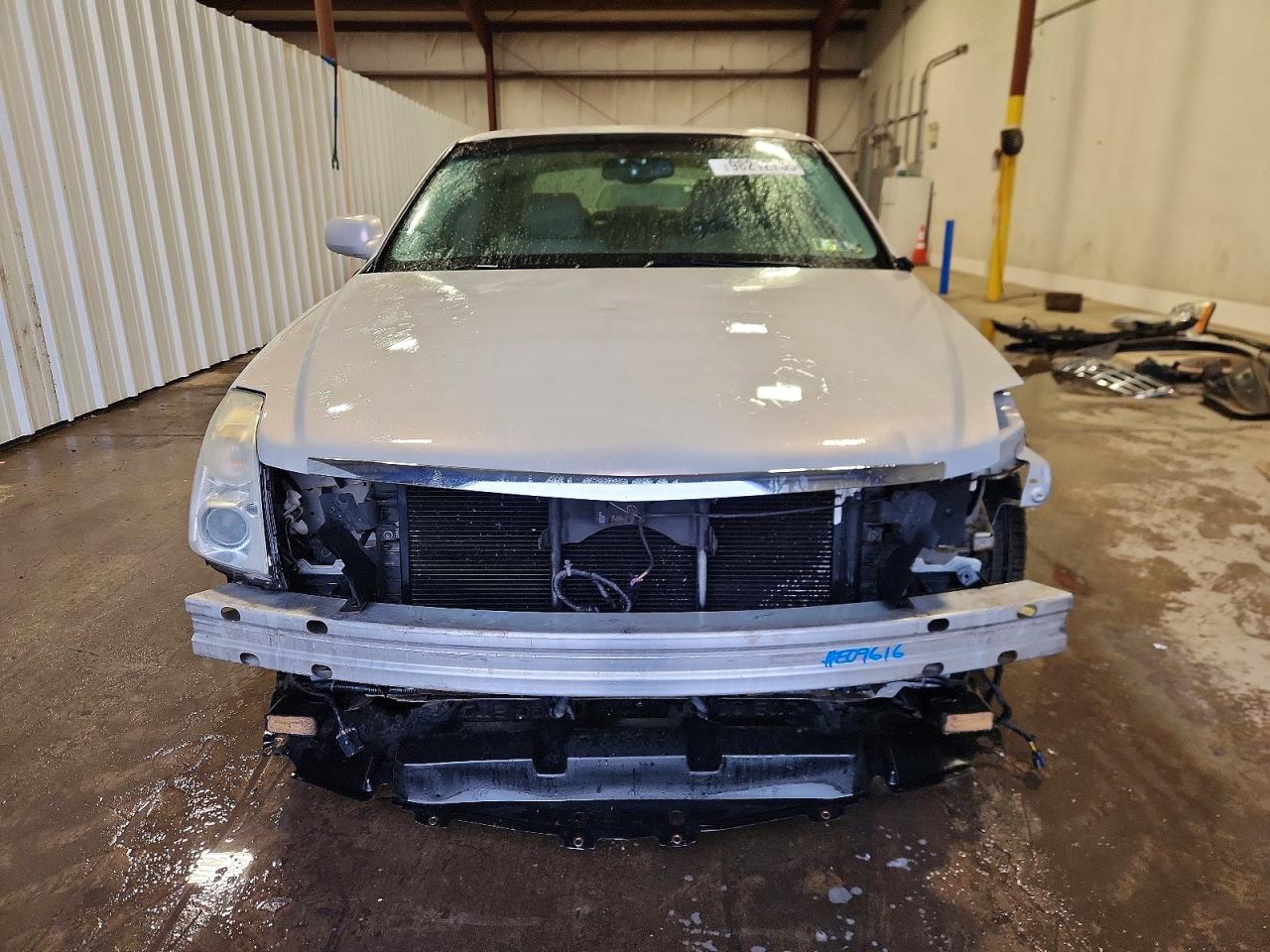2007 CADILLAC DTS photo 5
