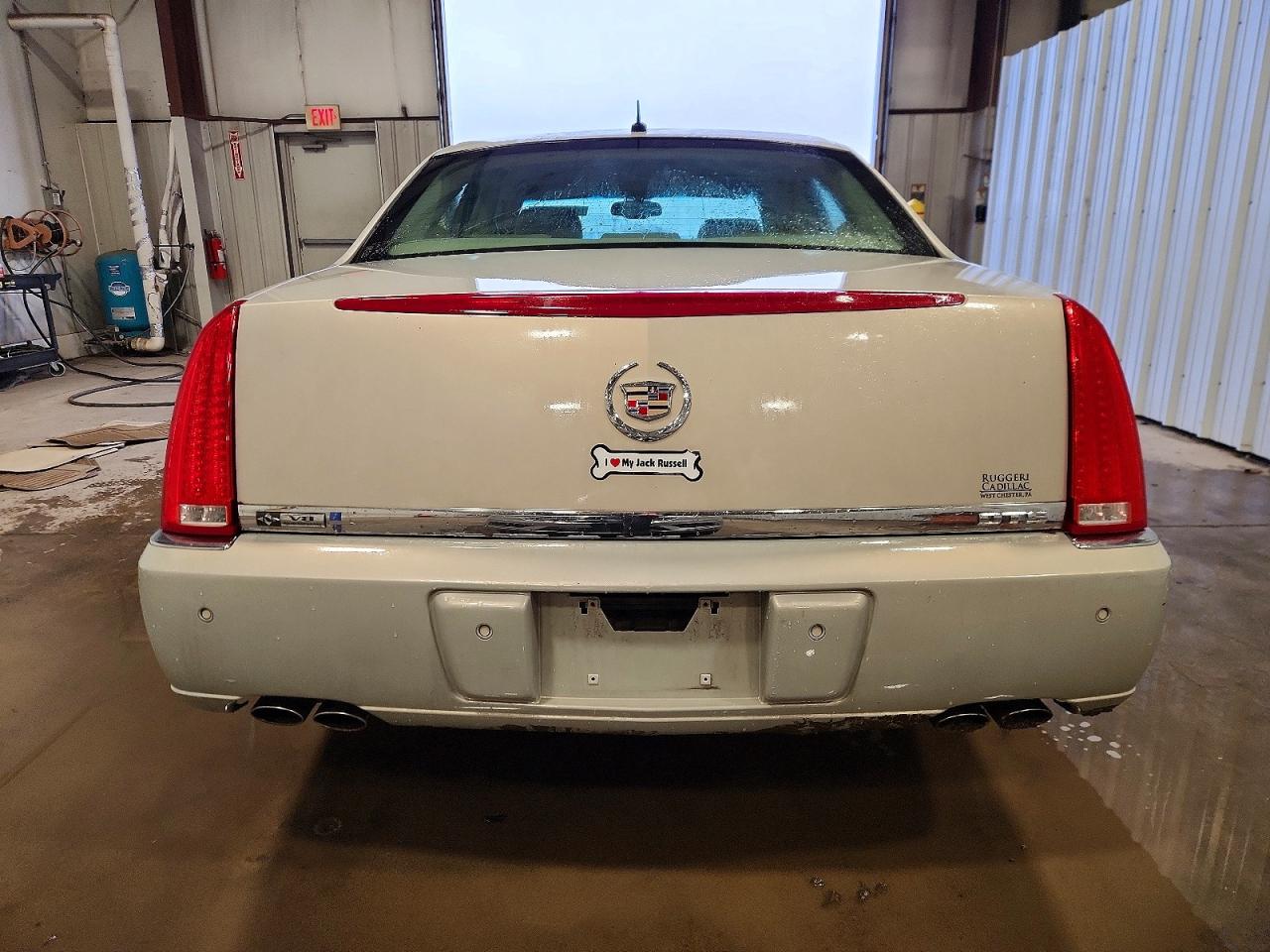 2007 CADILLAC DTS photo 6