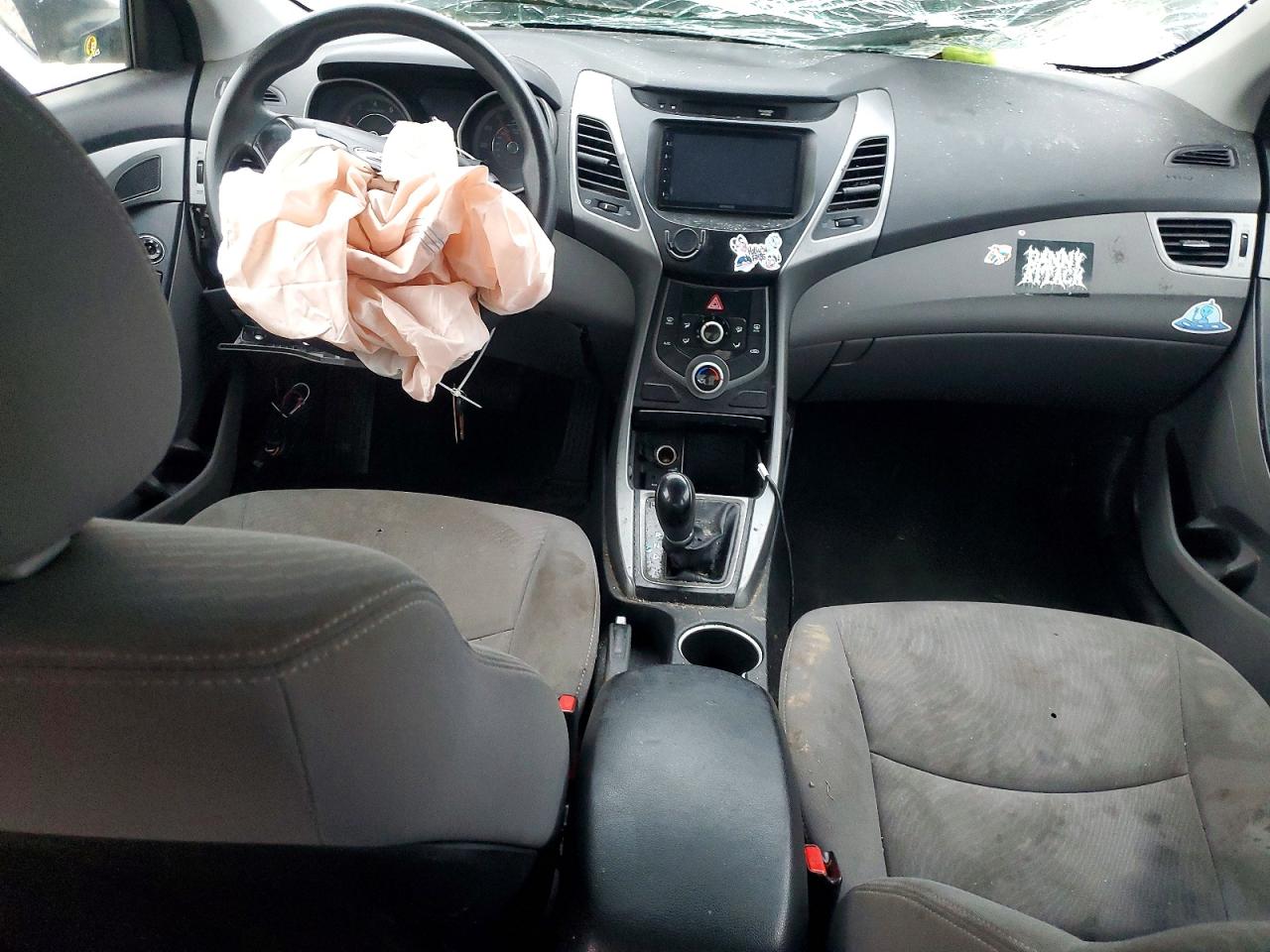 2014 HYUNDAI ELANTRA SE photo 8