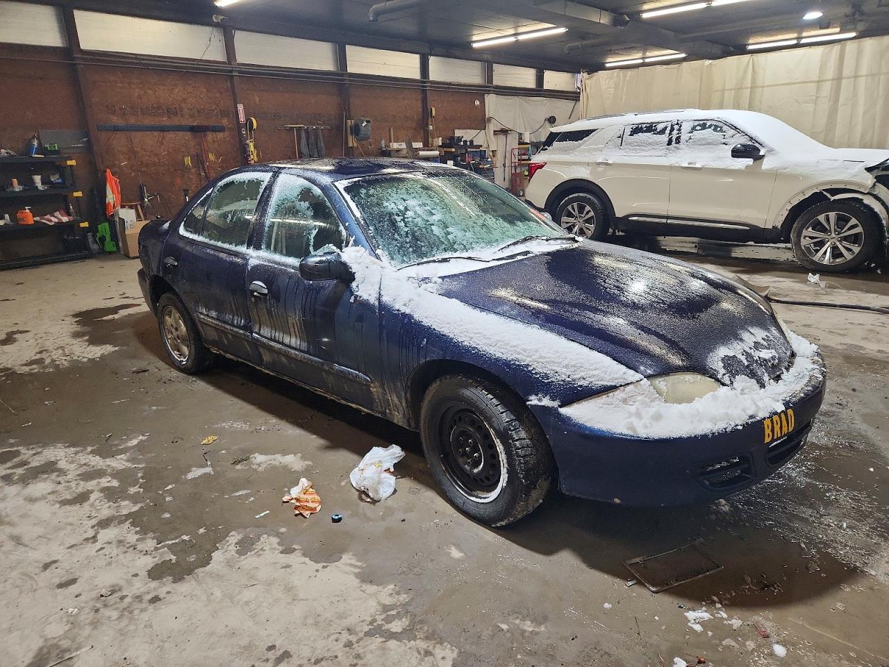 2001 CHEVROLET CAVALIER BASE photo 4