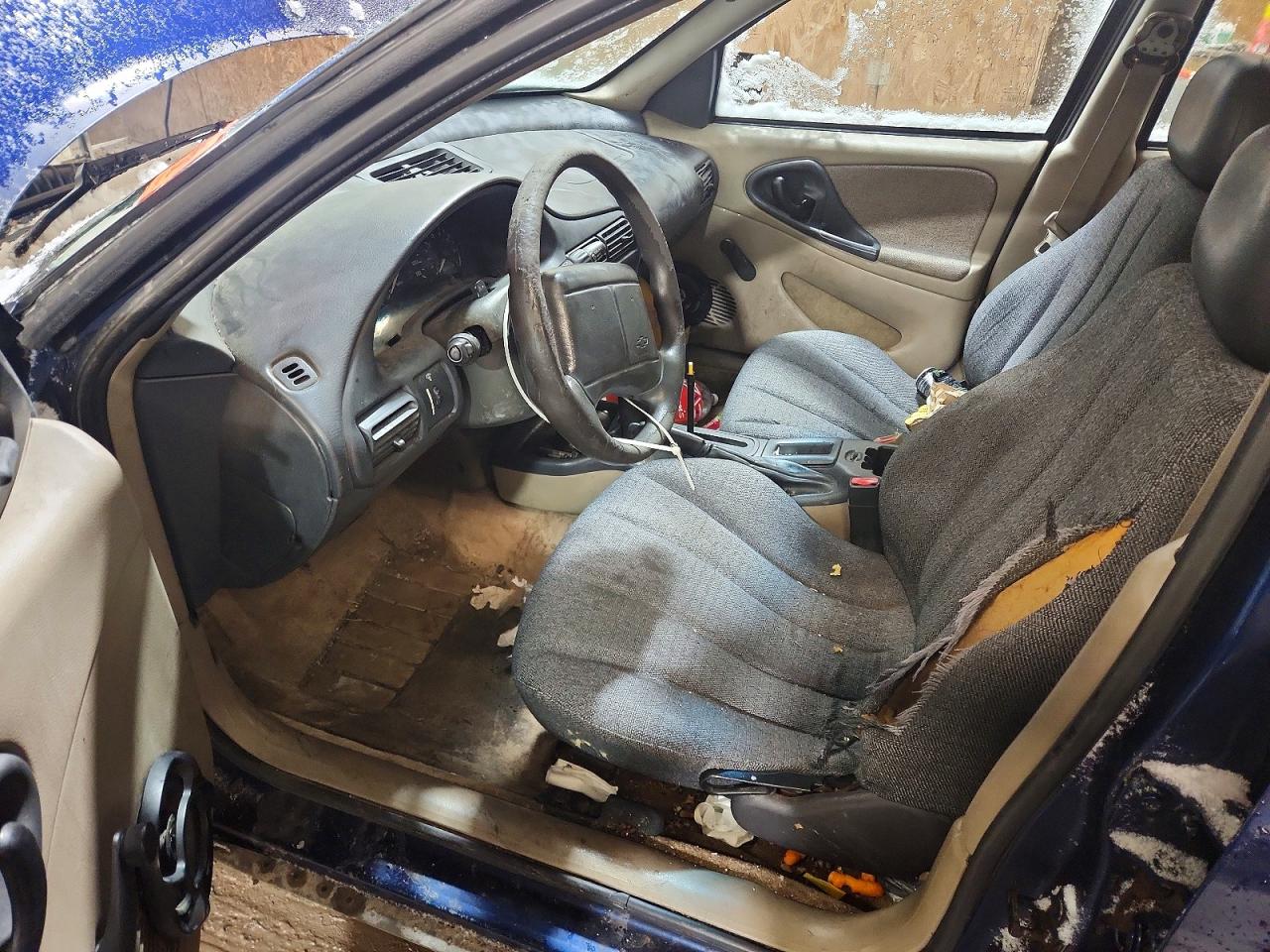 2001 CHEVROLET CAVALIER BASE photo 7