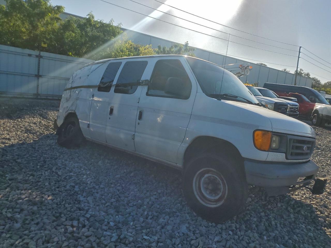 2007 FORD ECONOLINE E250 VAN photo 4