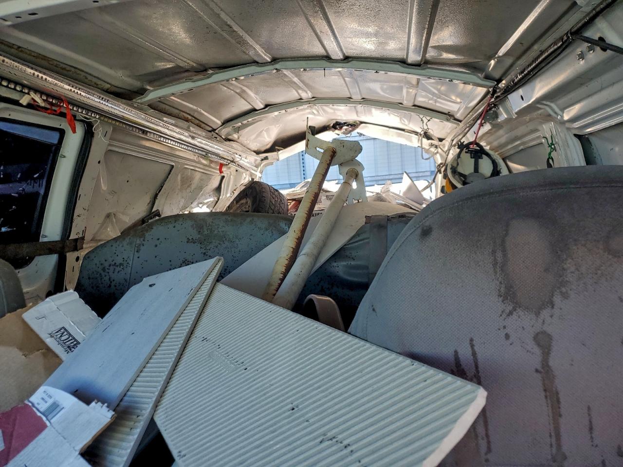 2007 FORD ECONOLINE E250 VAN photo 10