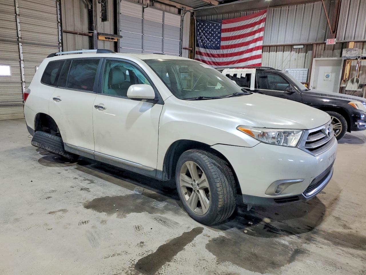 2012 TOYOTA HIGHLANDER LIMITED photo 4