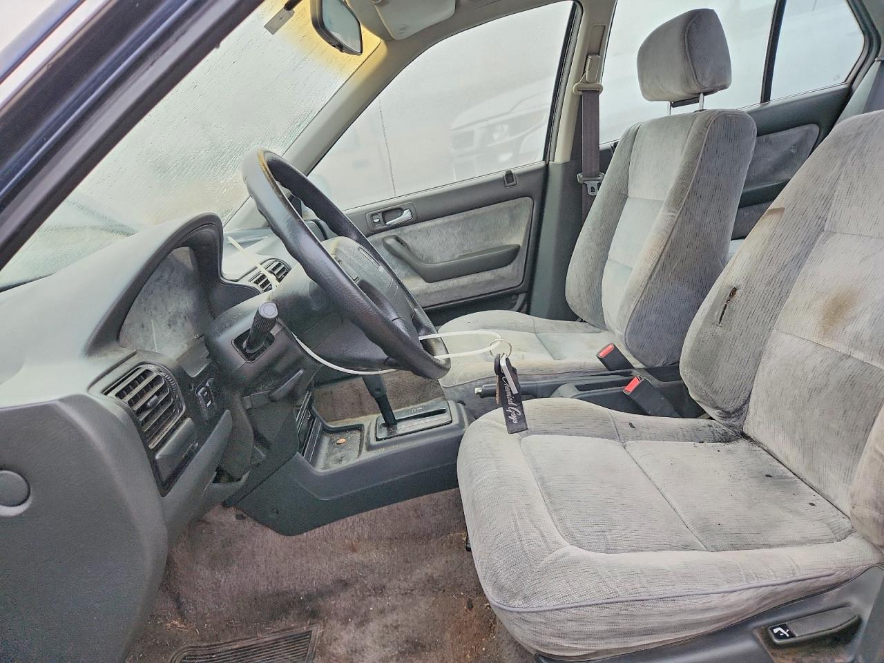 1992 HONDA ACCORD LX photo 7