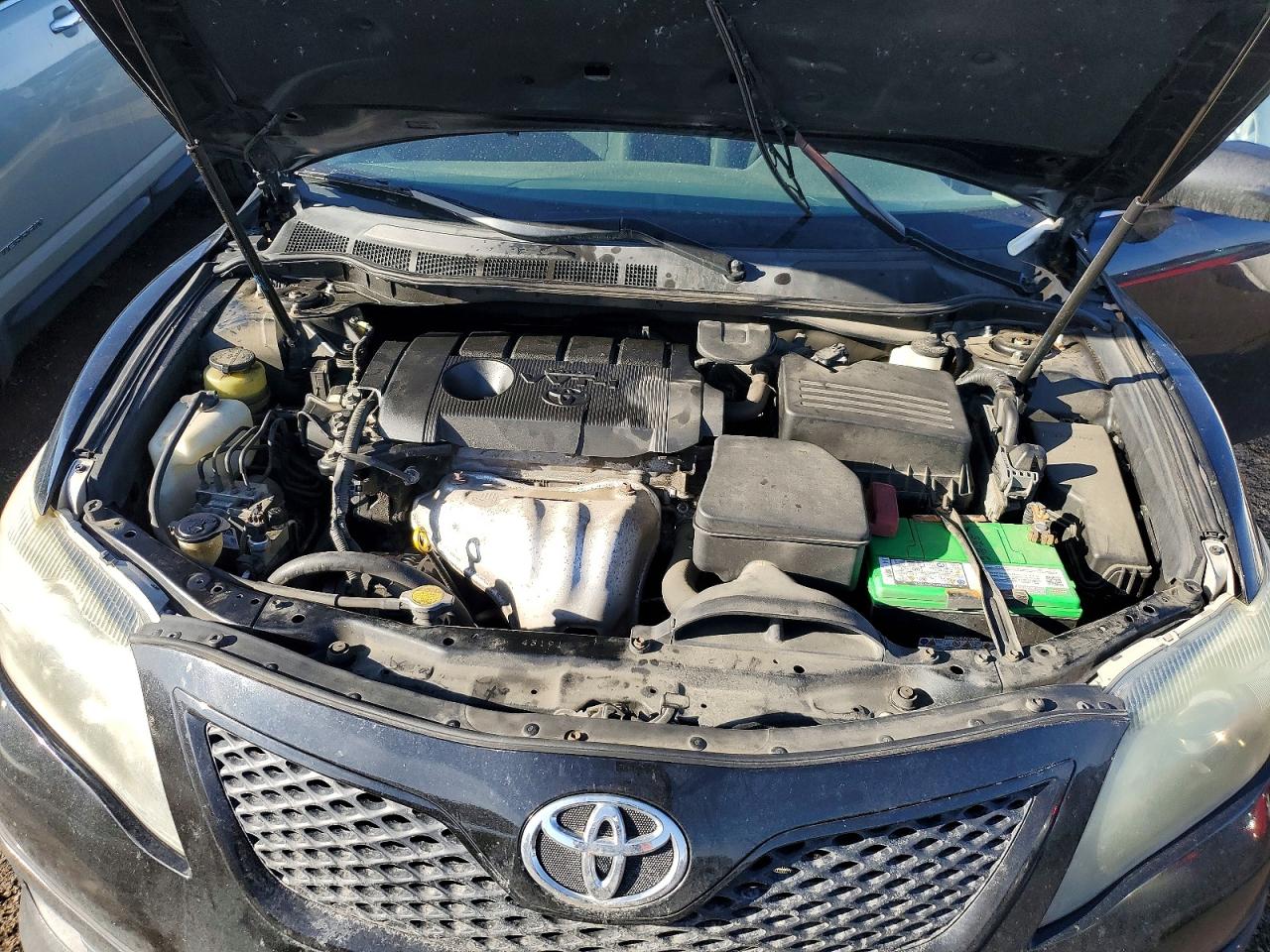 2011 TOYOTA CAMRY BASE photo 11