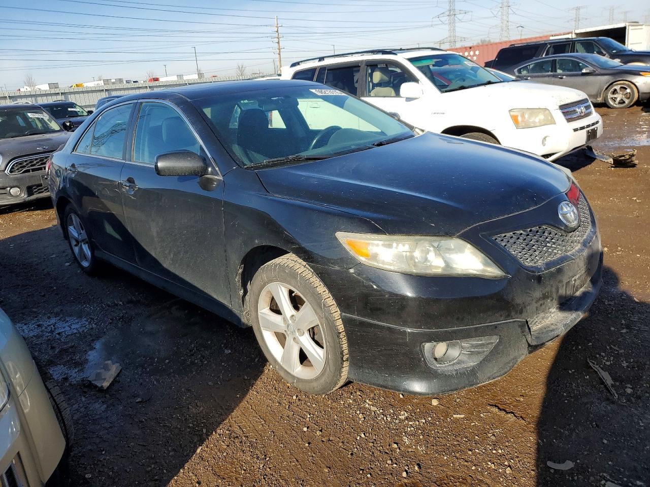 2011 TOYOTA CAMRY BASE photo 4