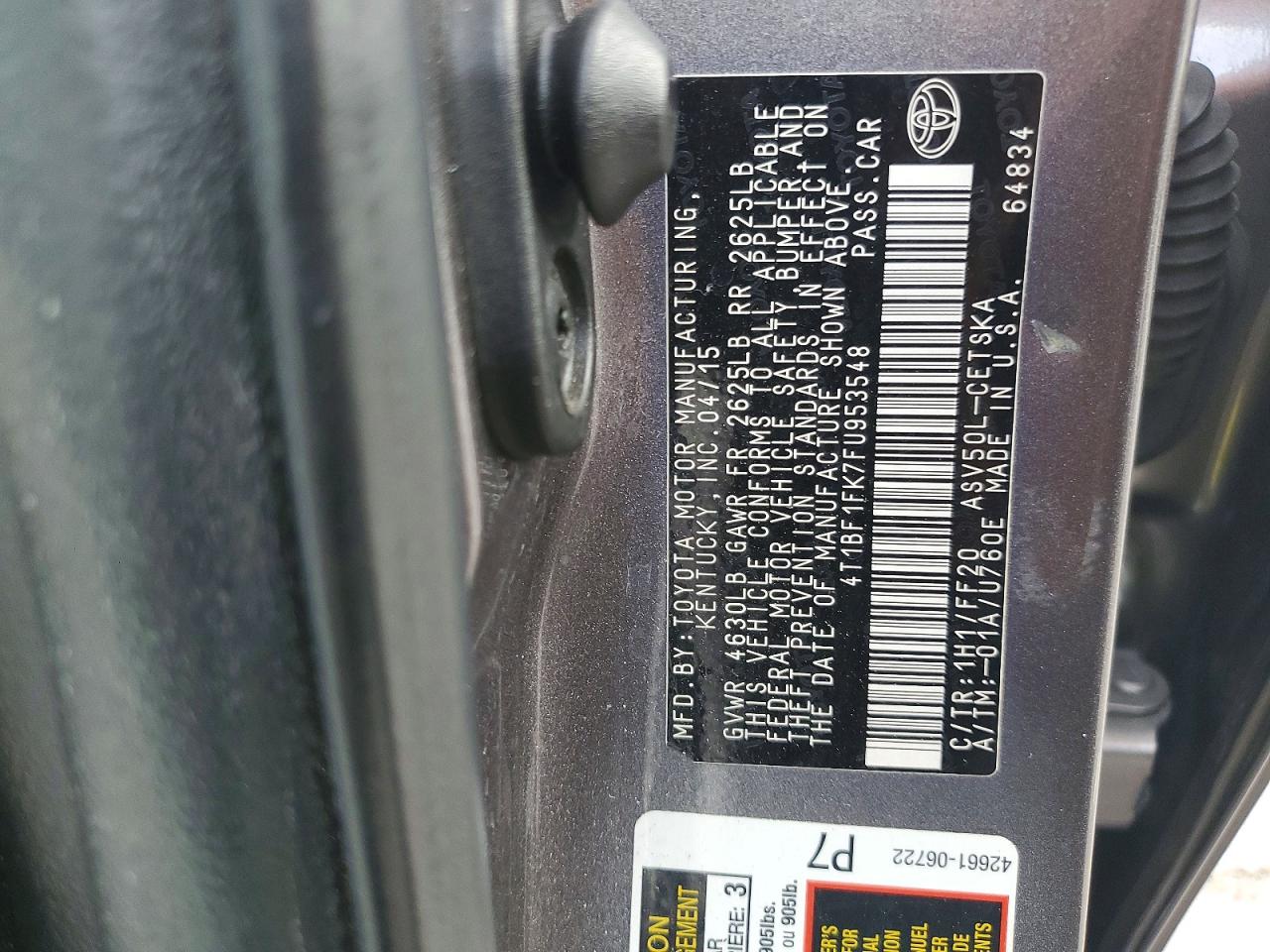2015 TOYOTA CAMRY LE photo 13