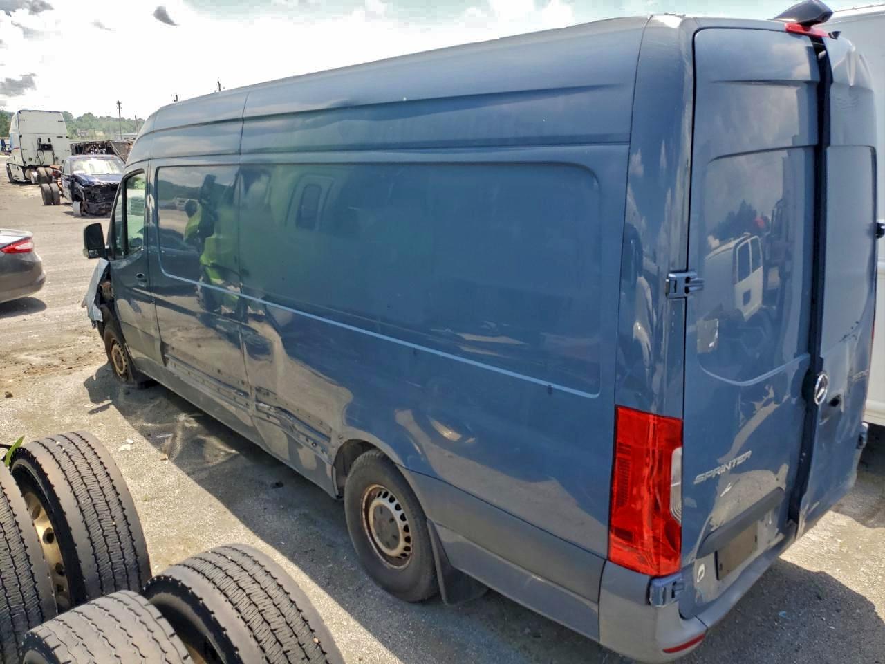 2019 MERCEDES-BENZ SPRINTER 2500/3500 photo 2