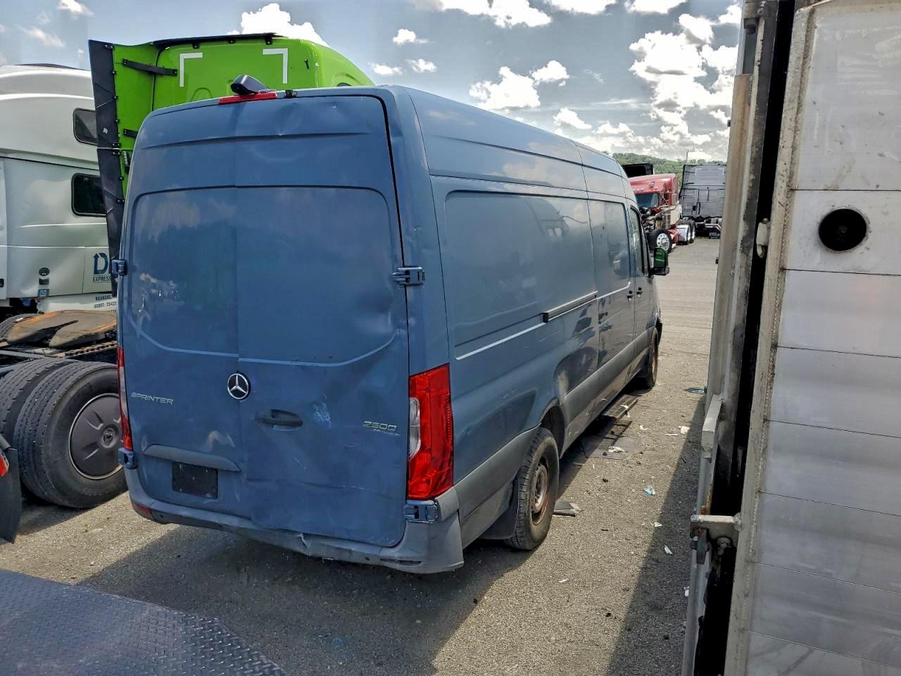 2019 MERCEDES-BENZ SPRINTER 2500/3500 photo 3
