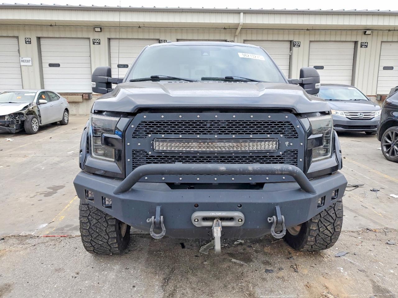2017 FORD F150 SUPERCREW photo 5