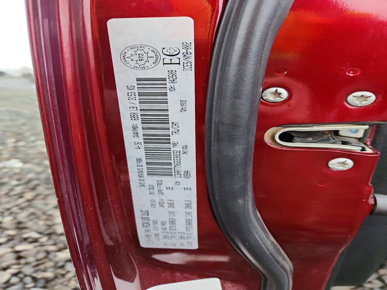 2016 RAM 1500 SLT photo 23