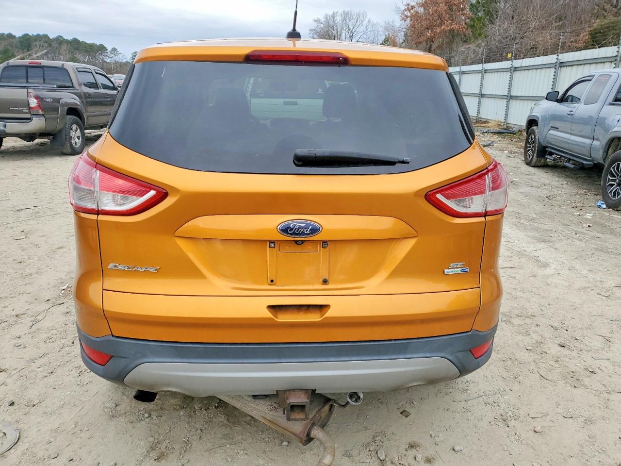2016 FORD ESCAPE SE photo 6