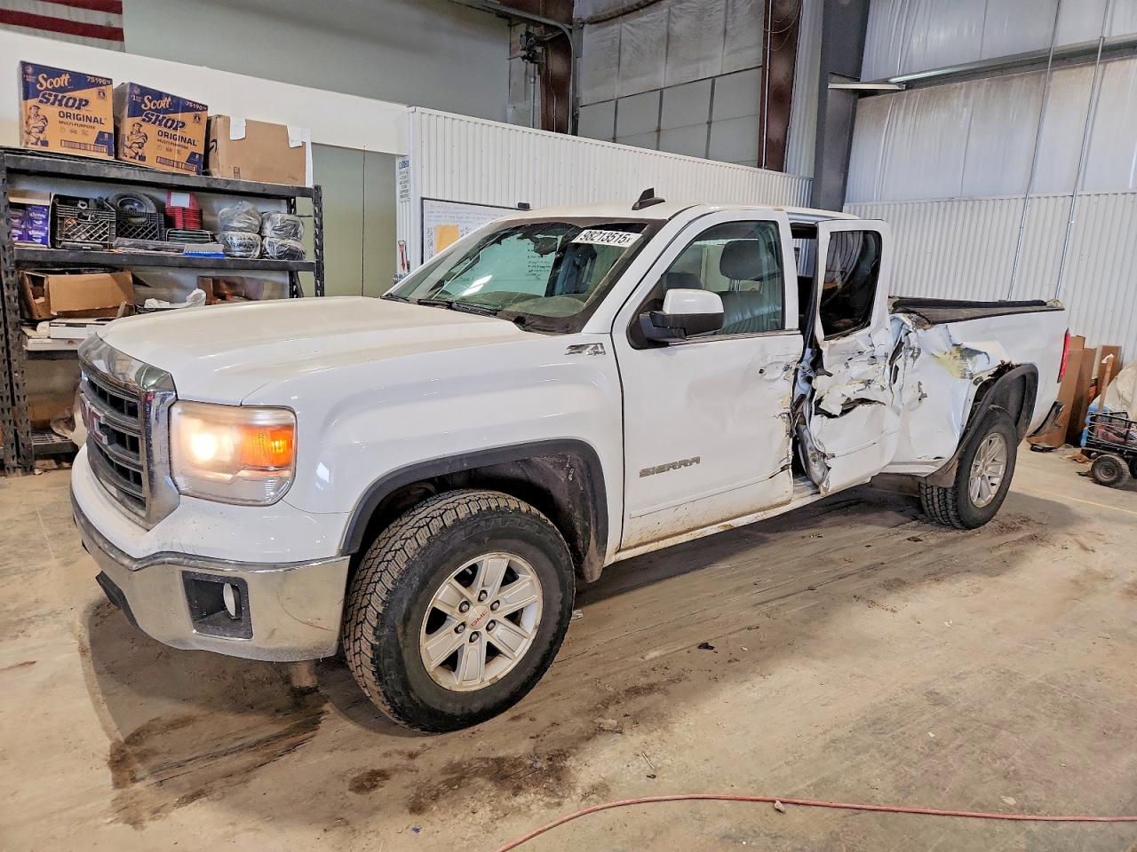 2015 GMC SIERRA