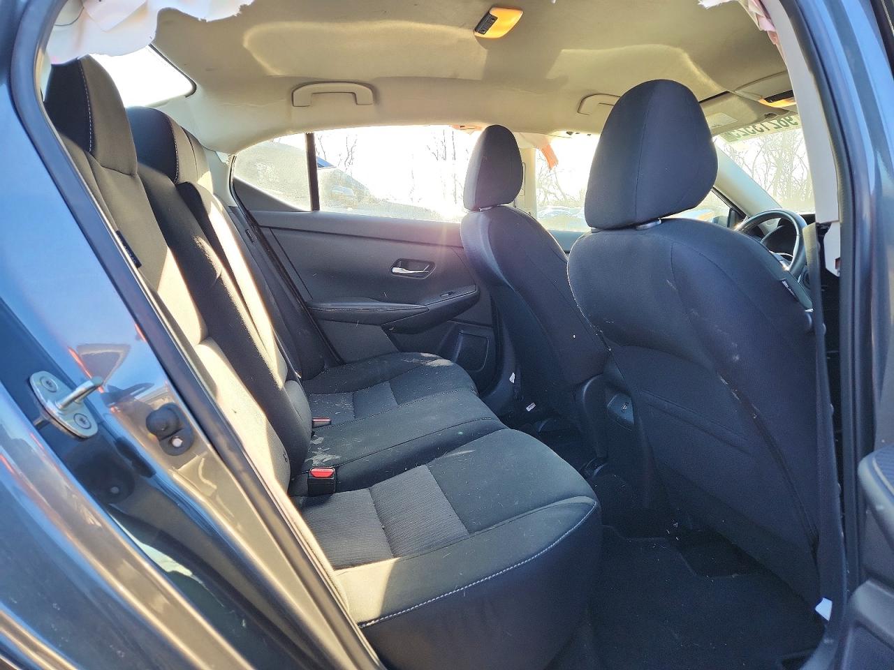 2022 NISSAN SENTRA SV photo 10