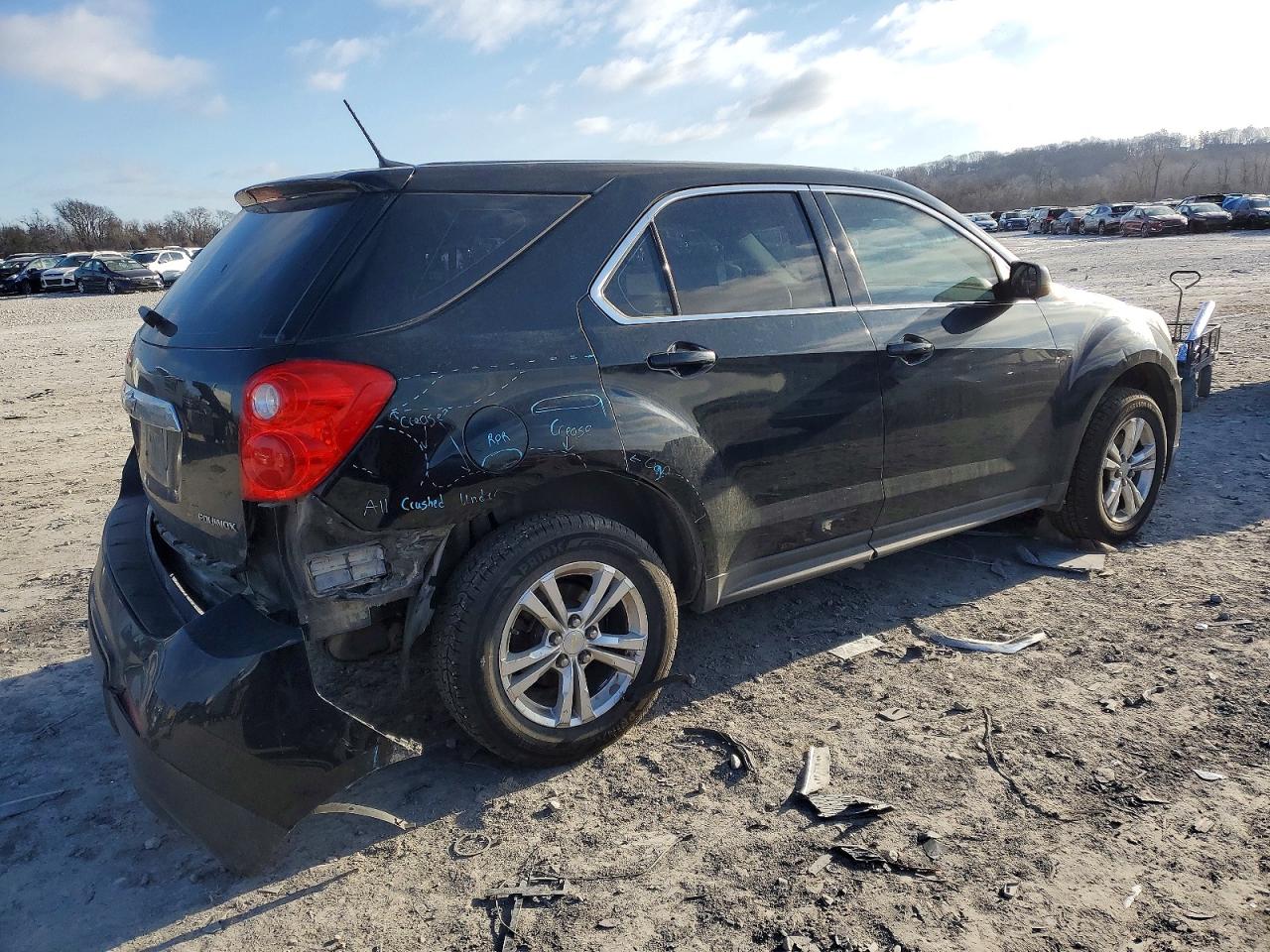 2013 CHEVROLET EQUINOX photo 3