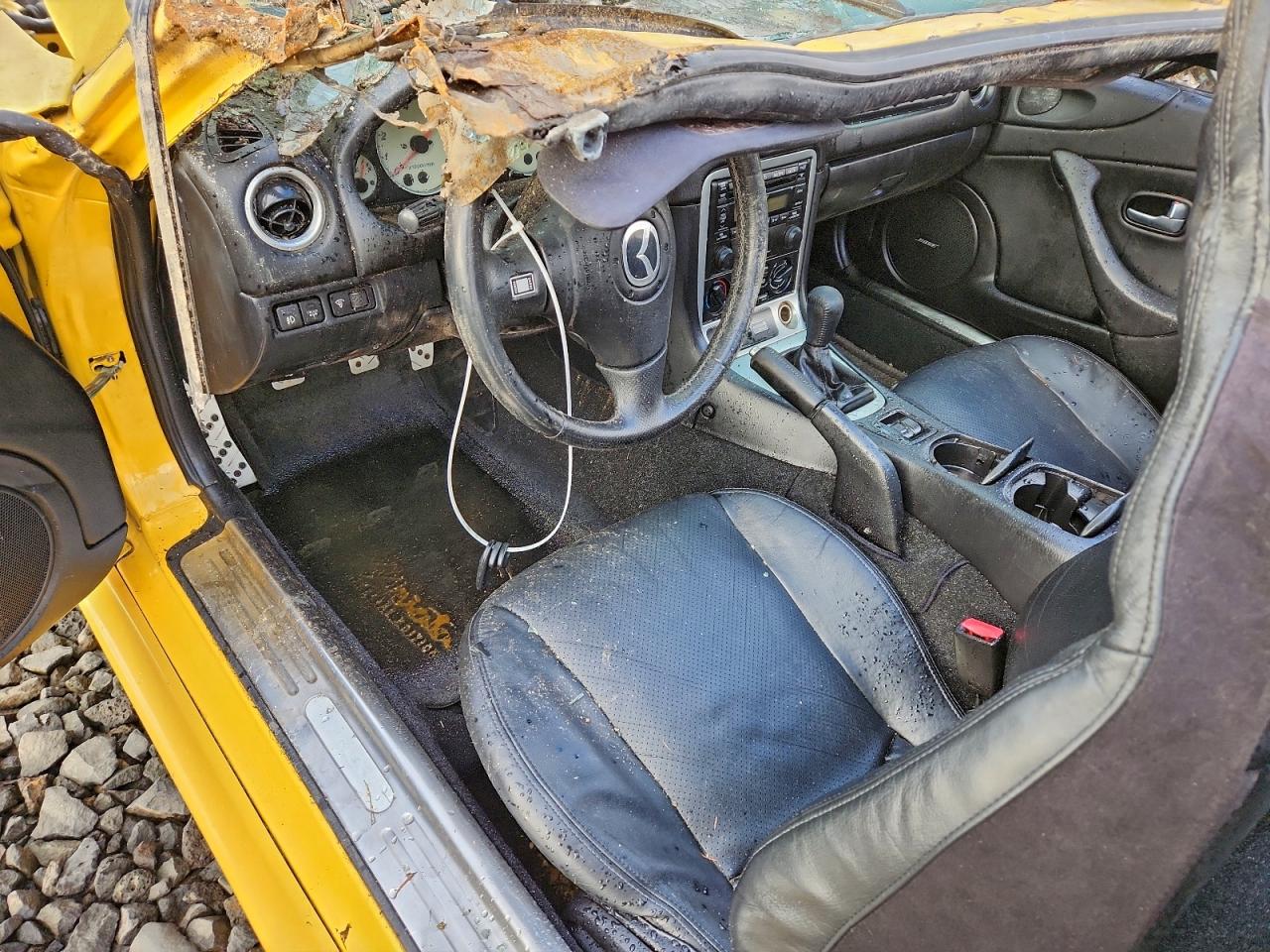 2002 MAZDA MX-5 MIATA BASE photo 8