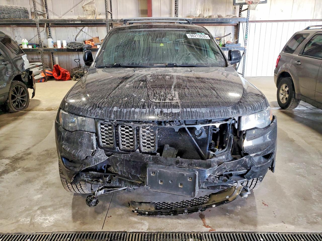 2019 JEEP GRAND CHEROKEE LAREDO photo 5