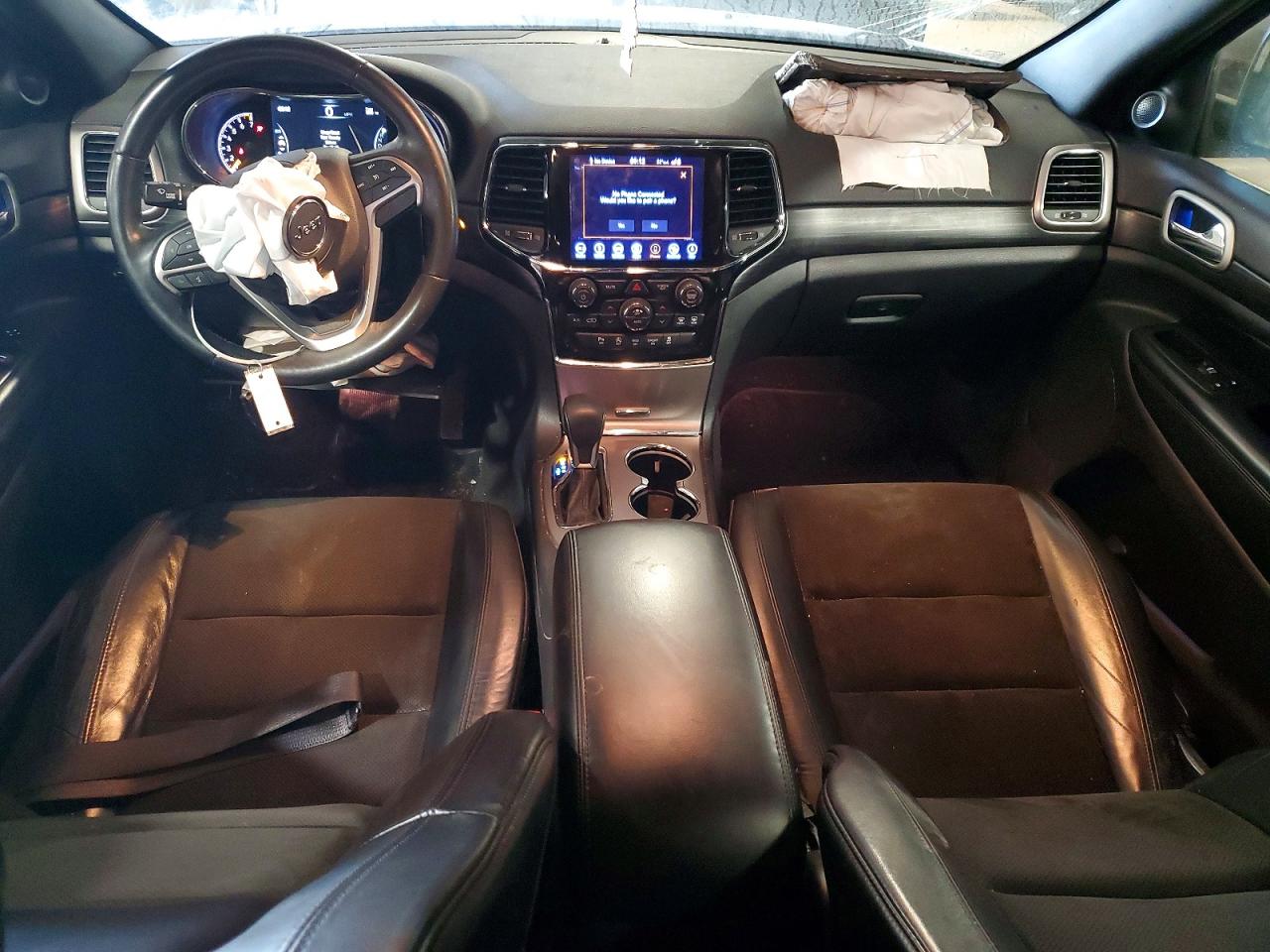 2019 JEEP GRAND CHEROKEE LAREDO photo 8