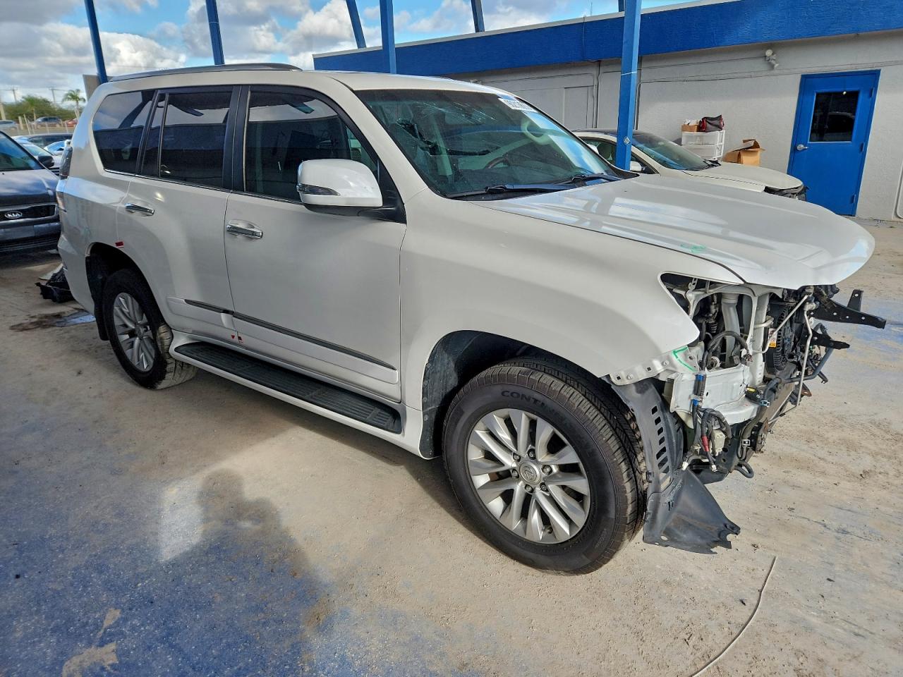 2018 LEXUS GX 460 photo 4