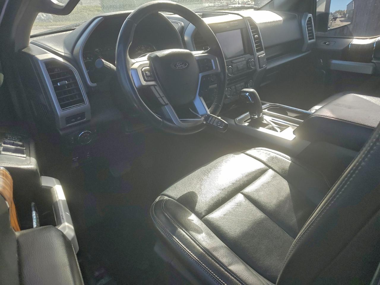2018 FORD F150 SUPERCREW photo 8