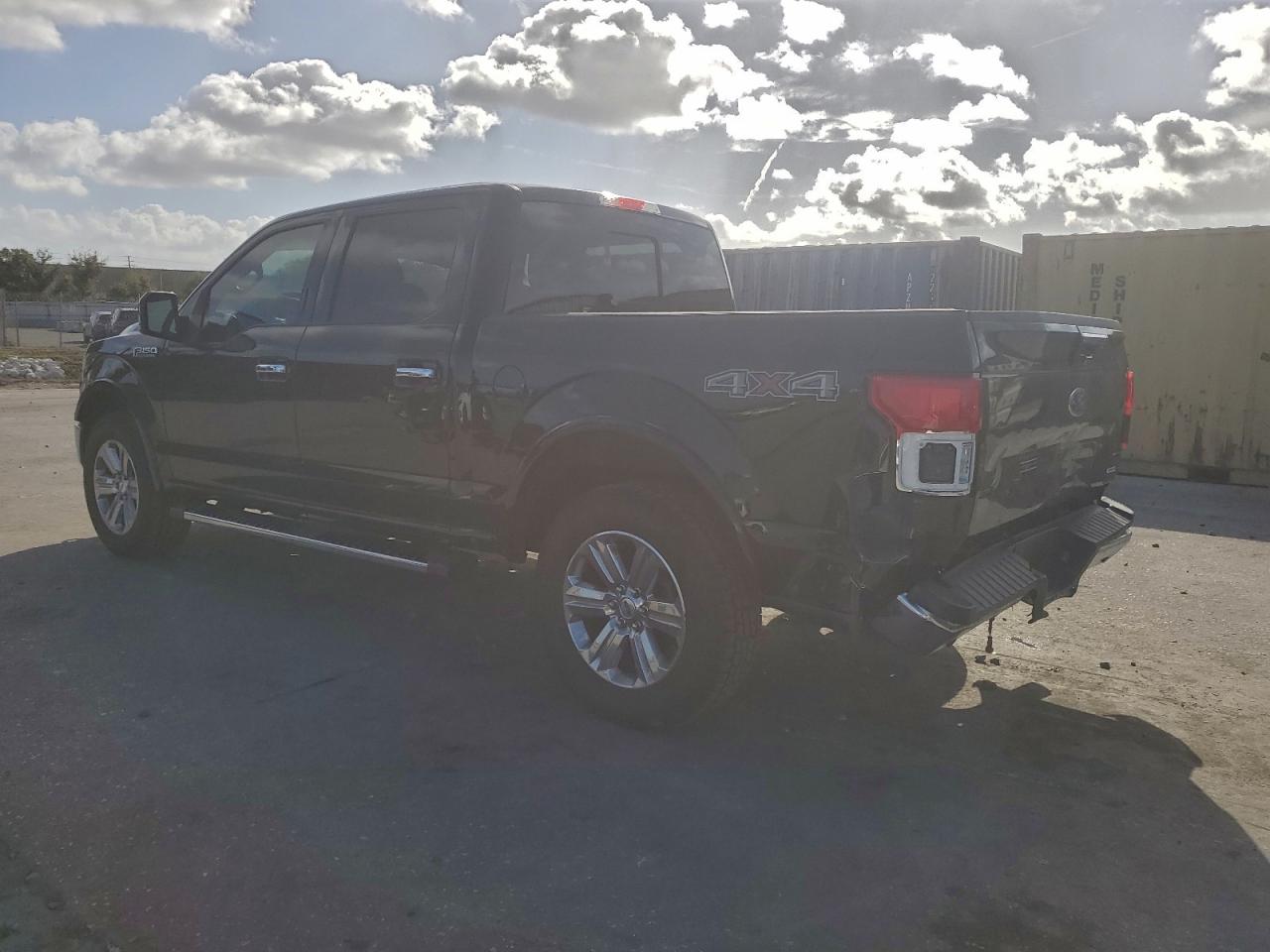 2018 FORD F150 SUPERCREW photo 2